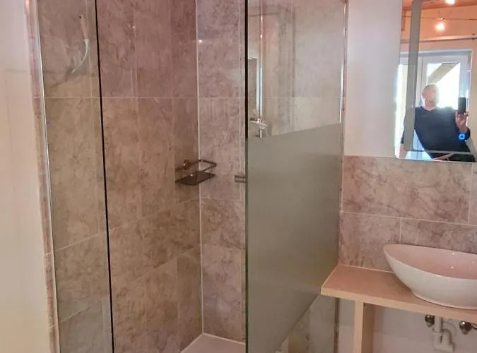 Katalin Apartamento *